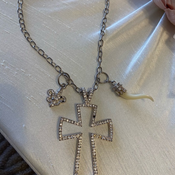 Guess cross - Picture 2 of 3